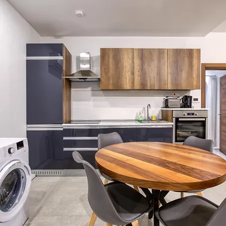 The Swieqi Poolside شقة