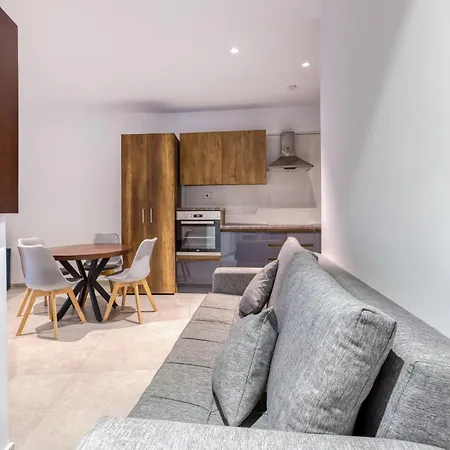 The Swieqi Poolside Is-Swieqi