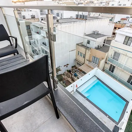 شقة The Swieqi Poolside *