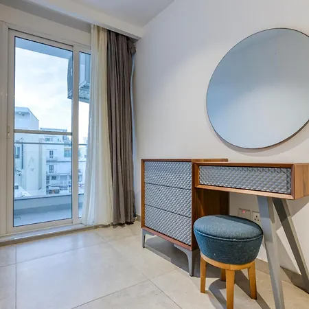 The Swieqi Poolside شقة *