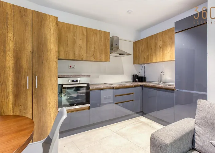 The Swieqi Poolside 아파트 Is-Swieqi