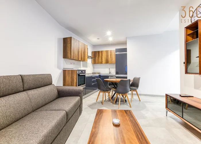 아파트 The Swieqi Poolside *