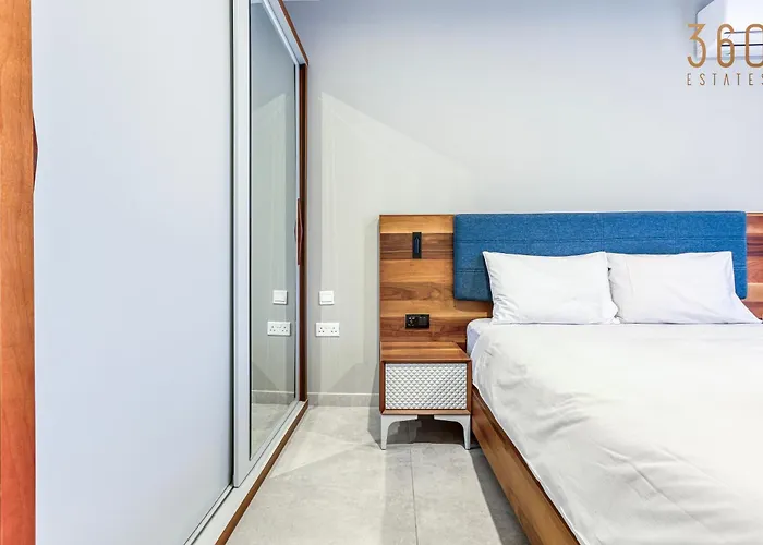 아파트 The Swieqi Poolside *