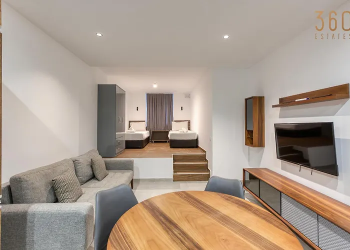 The Swieqi Poolside 아파트 Is-Swieqi