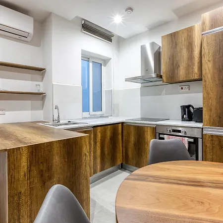 The Swieqi Poolside Is-Swieqi