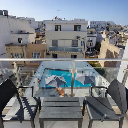 The Swieqi Poolside Is-Swieqi