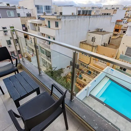 Apartamento The Swieqi Poolside