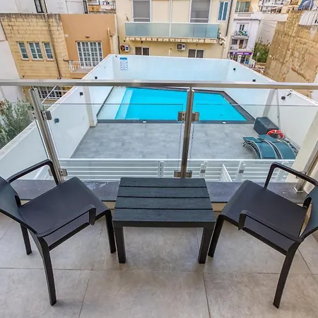 The Swieqi Poolside